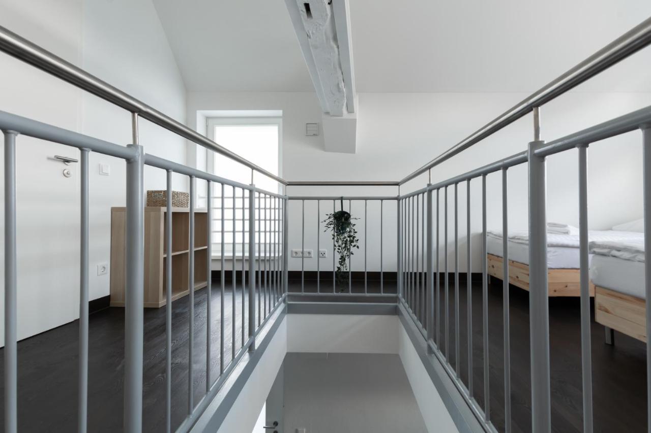 Apartment T&k - Several In *